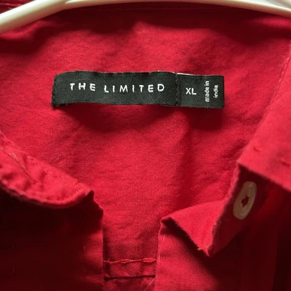 The Limited Women’s Button Up - Picture 2 of 4
